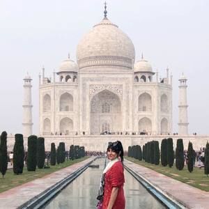 Meet your Posher, Verushka